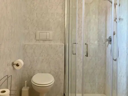 Appartement 2 chambres avec jardin à Sirmione : photo 7