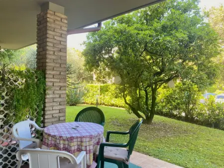 Appartement 2 chambres avec jardin à Sirmione : photo 11