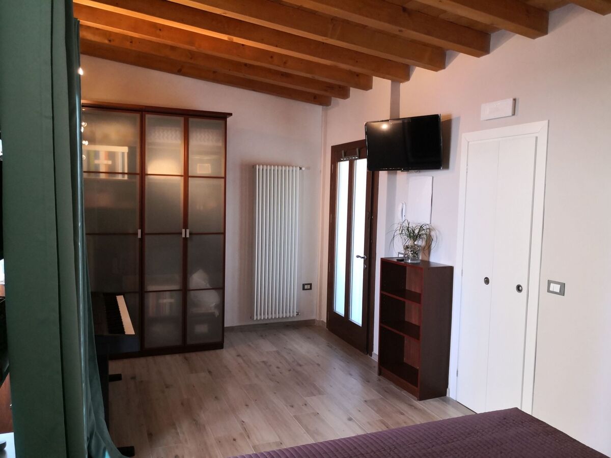 Appartement 2 pers. à 200 m de la plage, Lac de Garde - Photo 2