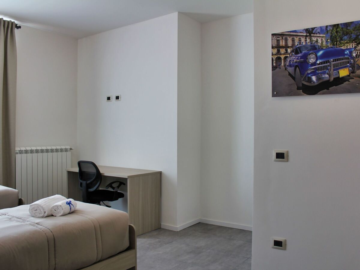 Appartement 2 chambres Manerba, piscine privée et vue lac - Photo 8