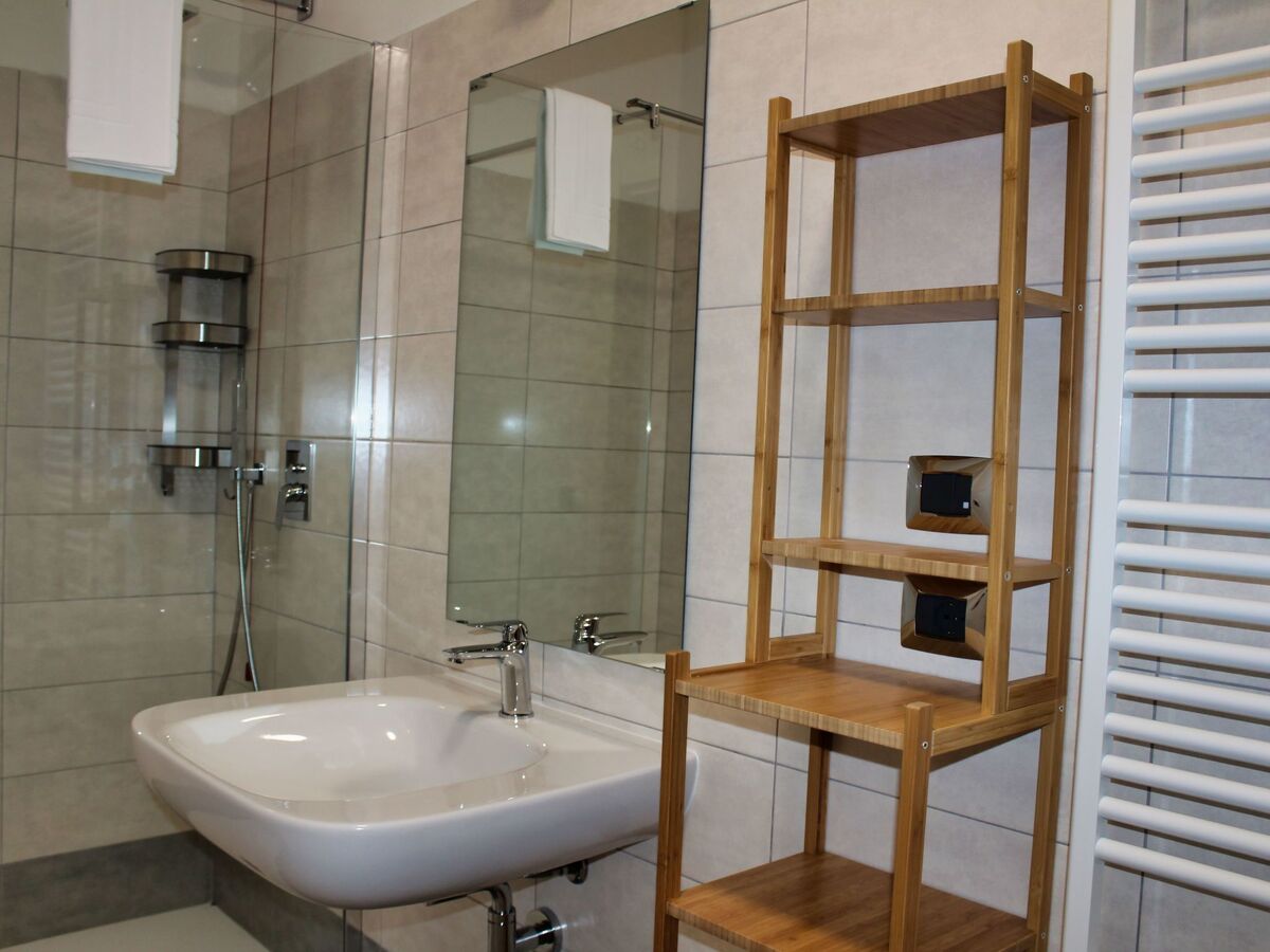 Appartement 2 chambres Manerba, piscine privée et vue lac - Photo 21