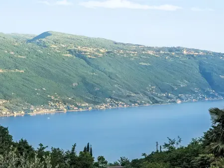 Bungalow Oliveto avec vue lac de Garde à Manerba : photo 2