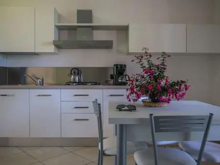 Appartement 2 chambres à Manerba avec accès plage : photo 11