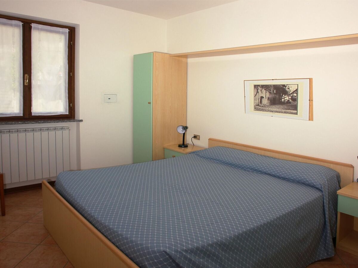 Appartement 3 pièces Manerba, parc résidentiel avec piscine - Photo 2