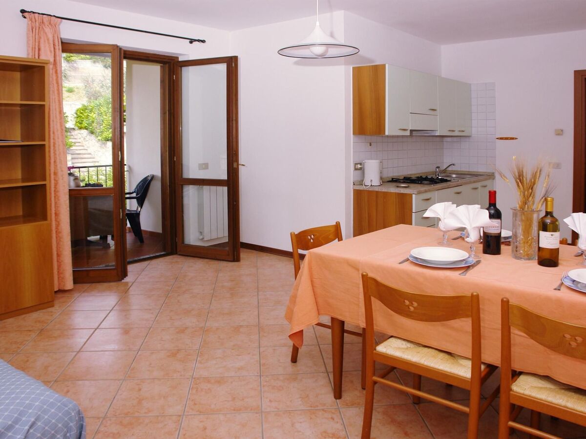 Appartement 3 pièces Manerba, parc résidentiel avec piscine - Photo 4