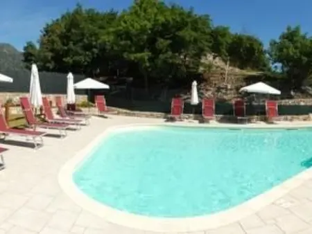 Appartement 2 chambres avec piscine privée à Manerba : photo 5