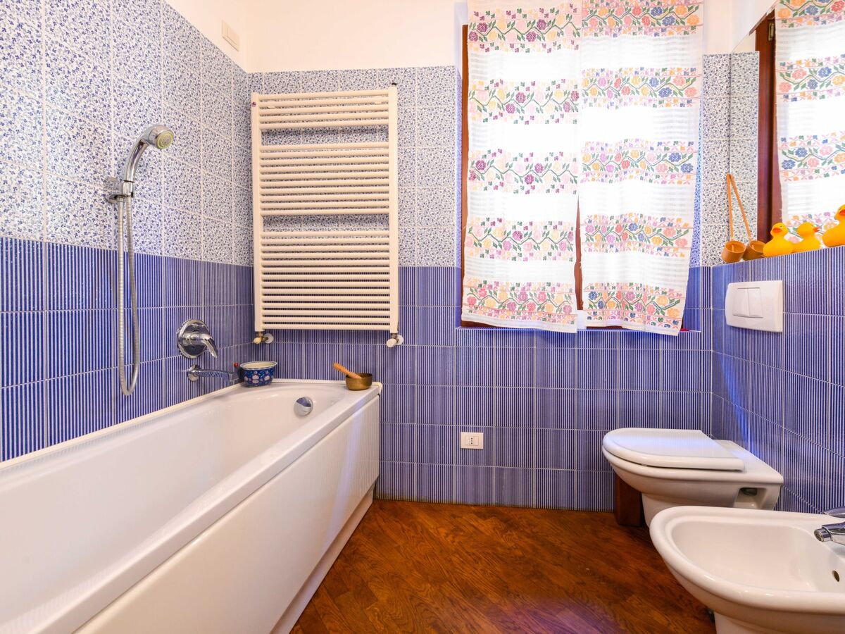 Appartement Silvia2 avec balcon privé à Salò - Photo 18