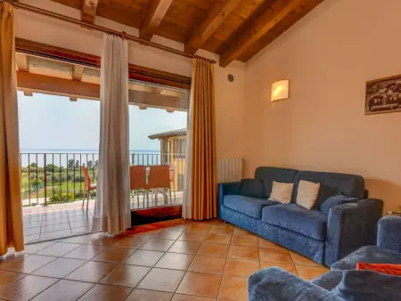 Appartement Moniga del Garda, balcon vue lac : photo 2