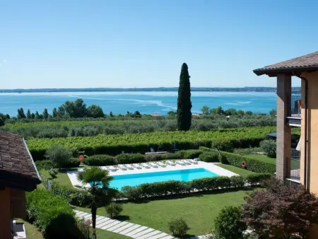 Appartement Moniga del Garda, balcon vue lac : photo 11