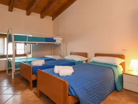 Appartement Moniga del Garda, balcon vue lac : photo 27