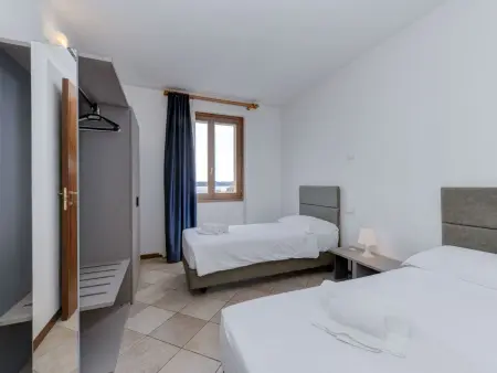 Appartement 3 chambres, balcon et piscine à Moniga del Garda : photo 22