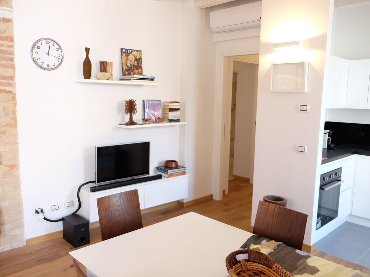 Vista Piazza – Appartement 92m² au cœur historique - Photo 5