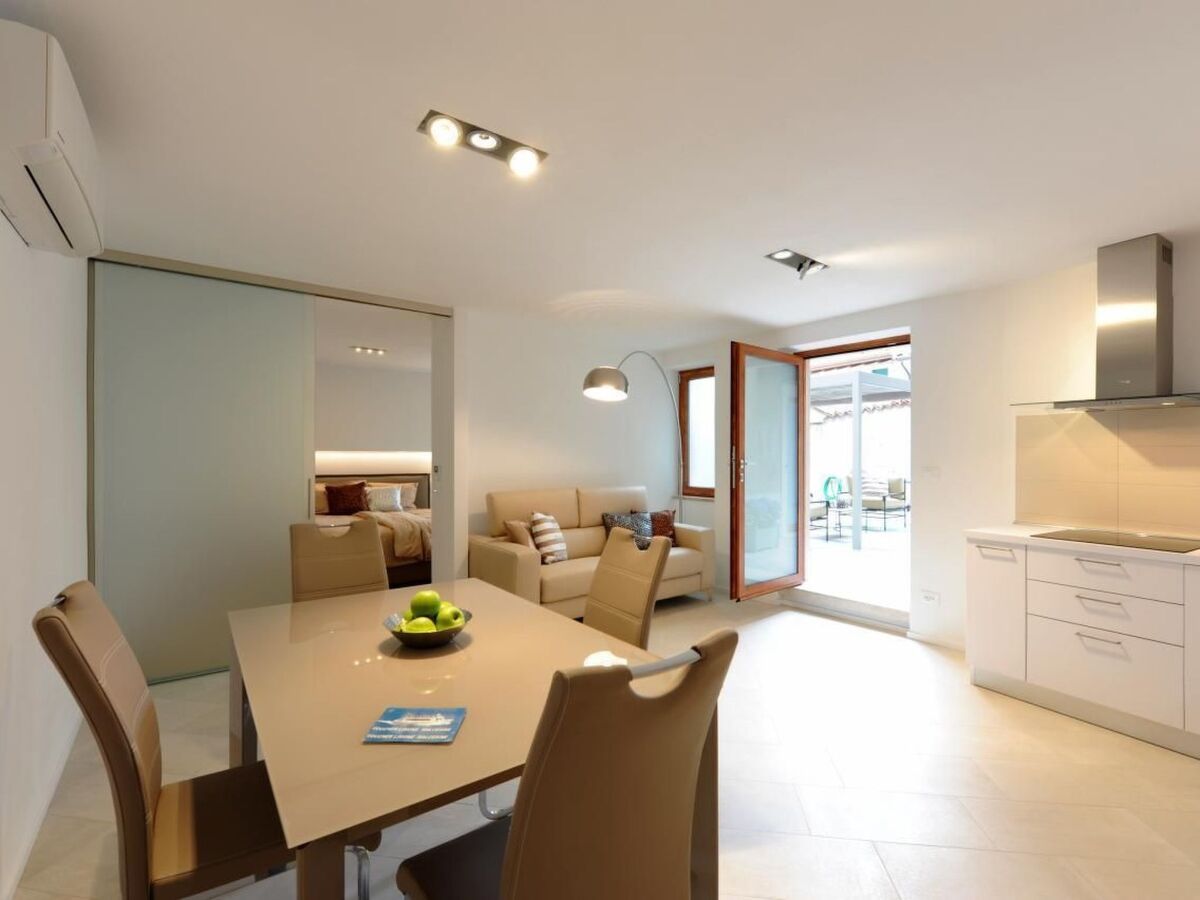 Bella Vacanza 3 – Appartement 60m² à 100m du lac - Photo 1