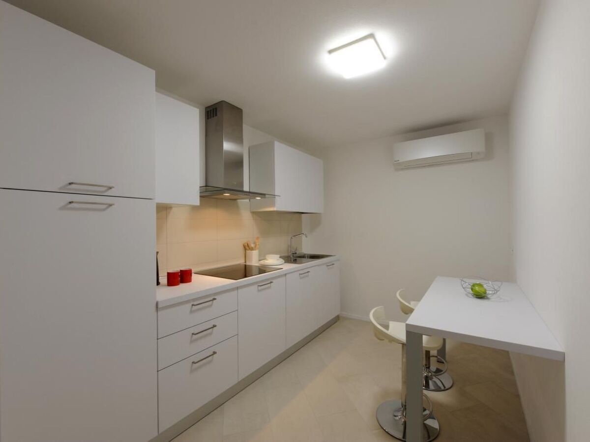 Bella Vacanza 2 – Appartement 60m² à 100m du lac - Photo 14