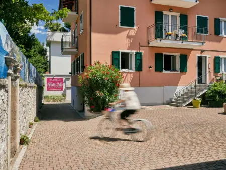 Freistehende Villa mit großem Innenhof BV7, Maison 7 personnes à Riva del Garda - Photo 35