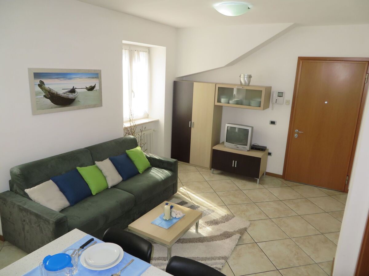 Appartement 7 pers. avec balcon à 100 m du lac de Garde - Photo 11