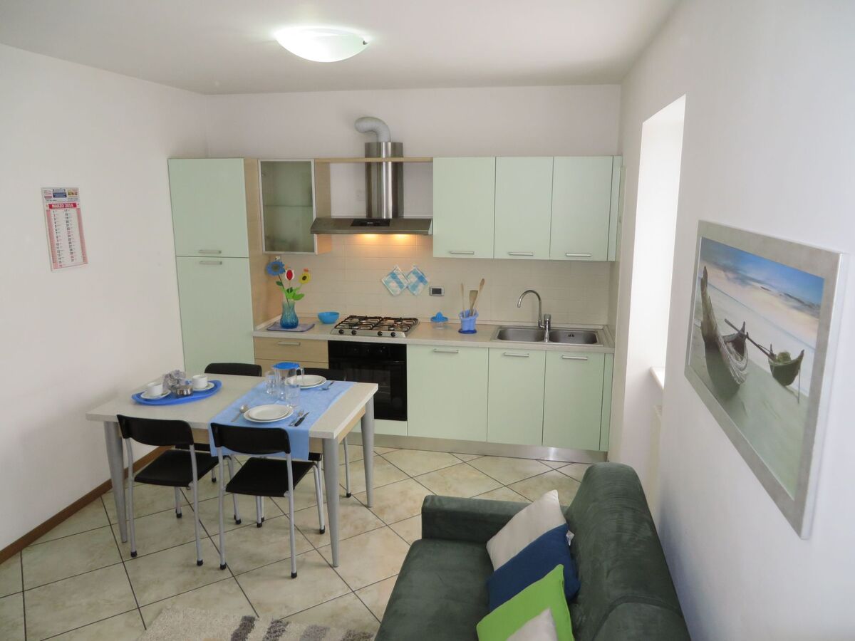 Appartement 7 pers. avec balcon à 100 m du lac de Garde - Photo 15