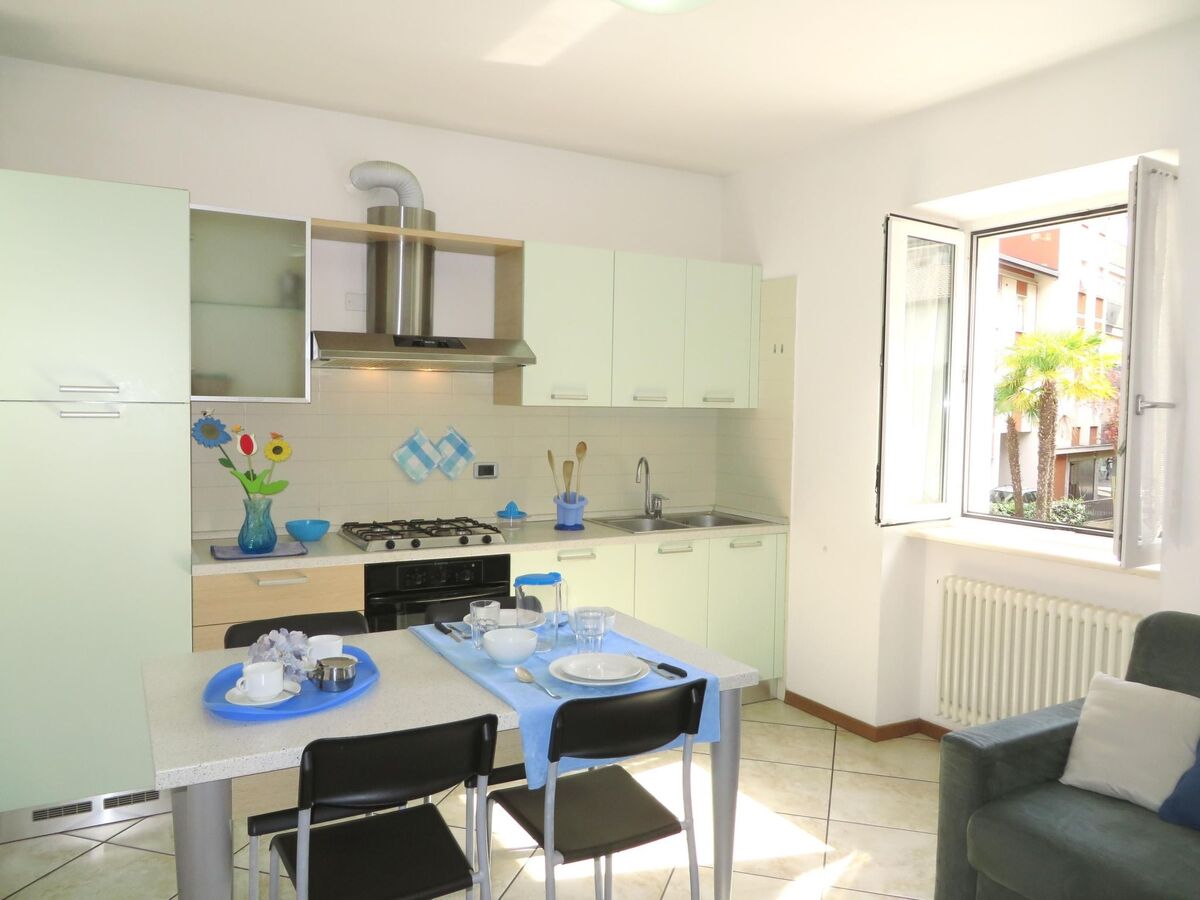Appartement 7 pers. avec balcon à 100 m du lac de Garde - Photo 16