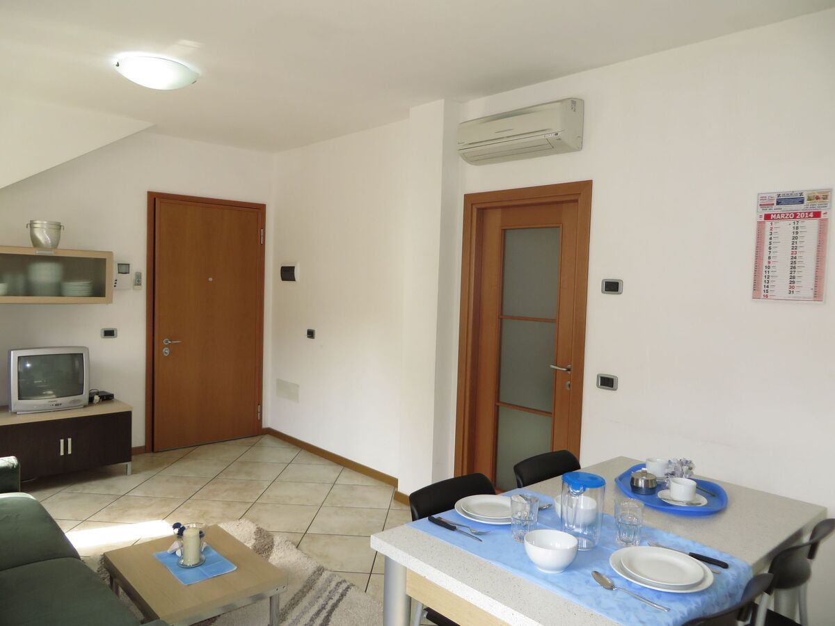 Appartement 7 pers. avec balcon à 100 m du lac de Garde - Photo 25