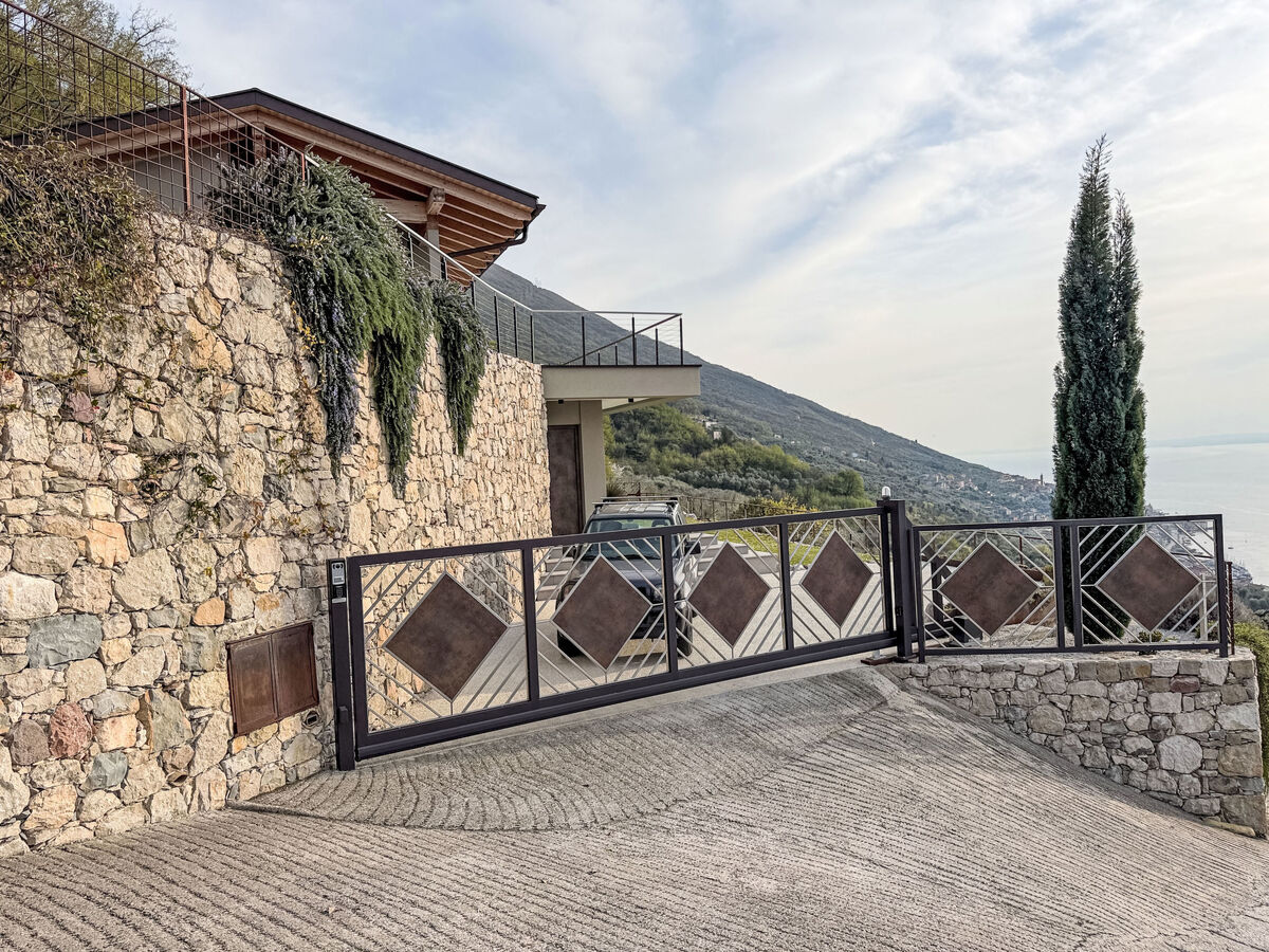 Sopralago, villa vue lac de Garde à Malcesine - Photo 2