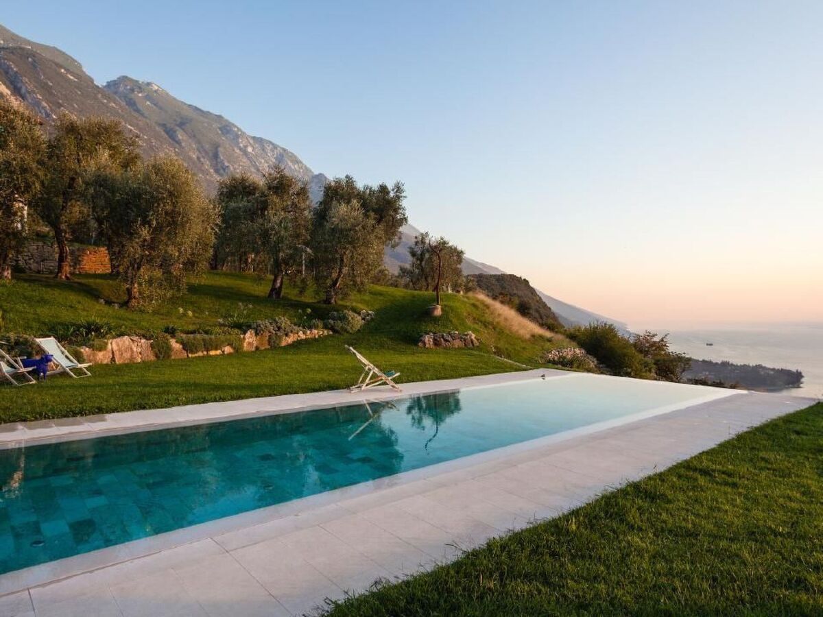 Maison rustique avec infinity pool face au lac, Malcesine - Photo 10