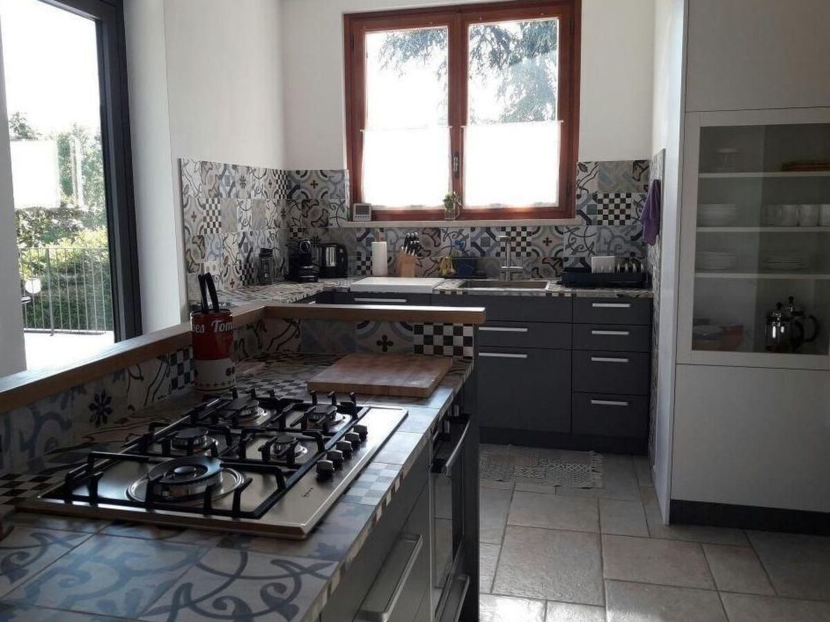 Villa d'Albisano avec piscine chauffée et 3 000 m² de terrain - Photo 14