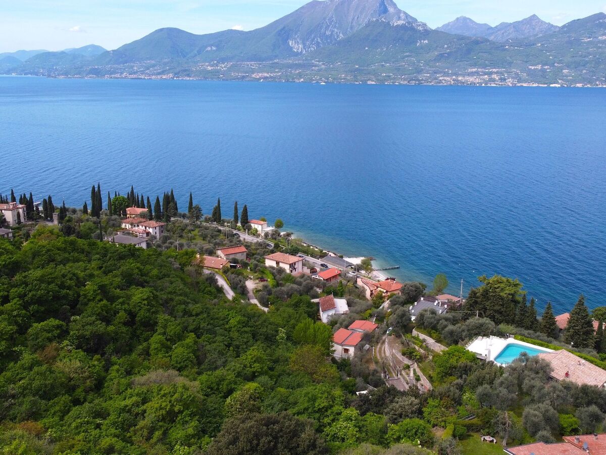 Villa avec piscine privée et vue lac à Albisano - Photo 27