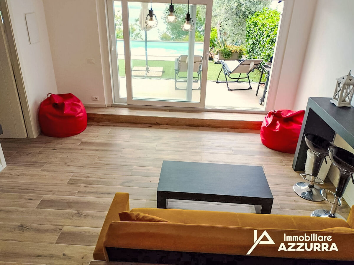 Villa avec piscine privée et vue lac à Albisano - Photo 41