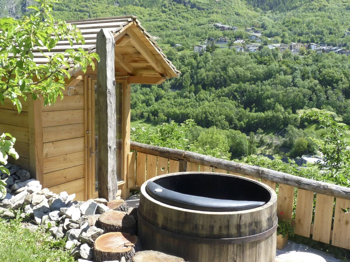 Studio « Il Gatto » à Gignod, piscine et animaux - Photo 16