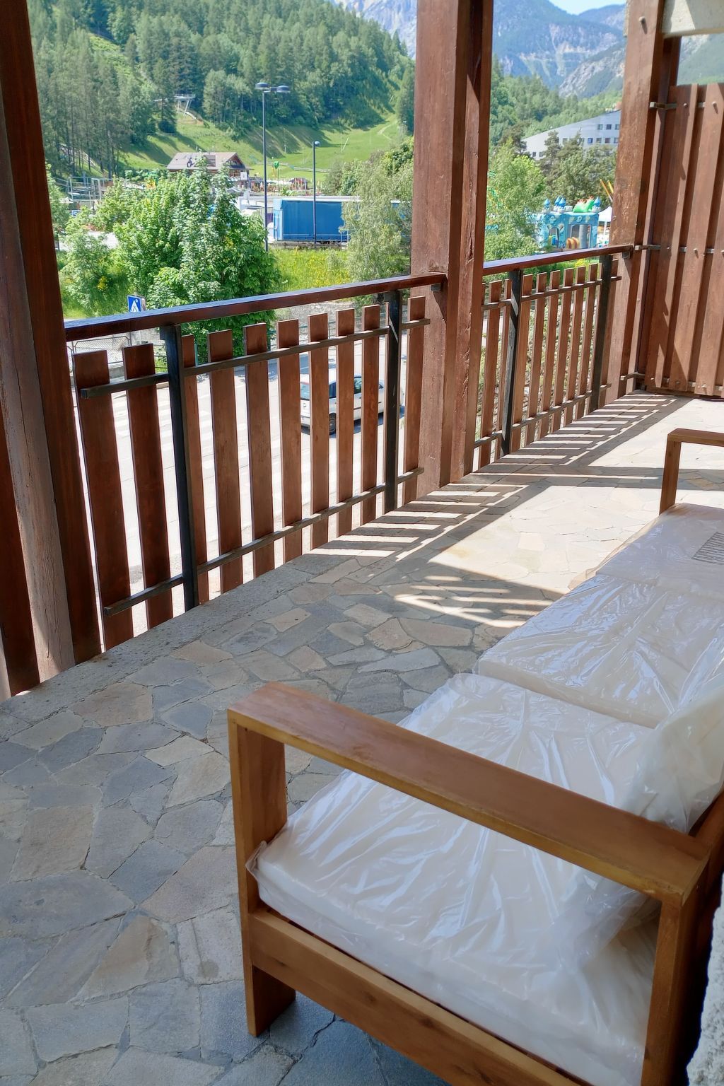 Appartement 2 chambres avec terrasse et vue montagne - Photo 16