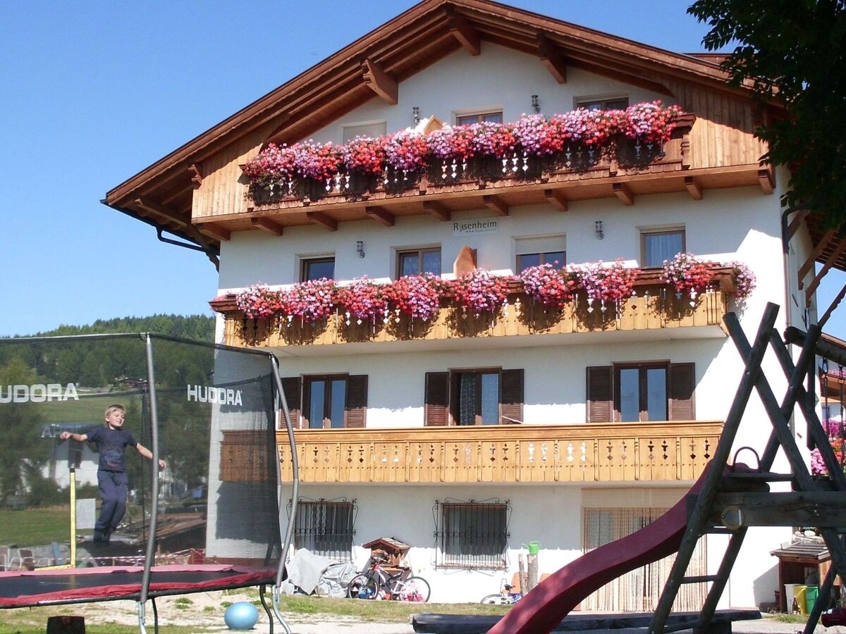 Appartement Meransen : vue montagne, accès ski direct - Photo 3