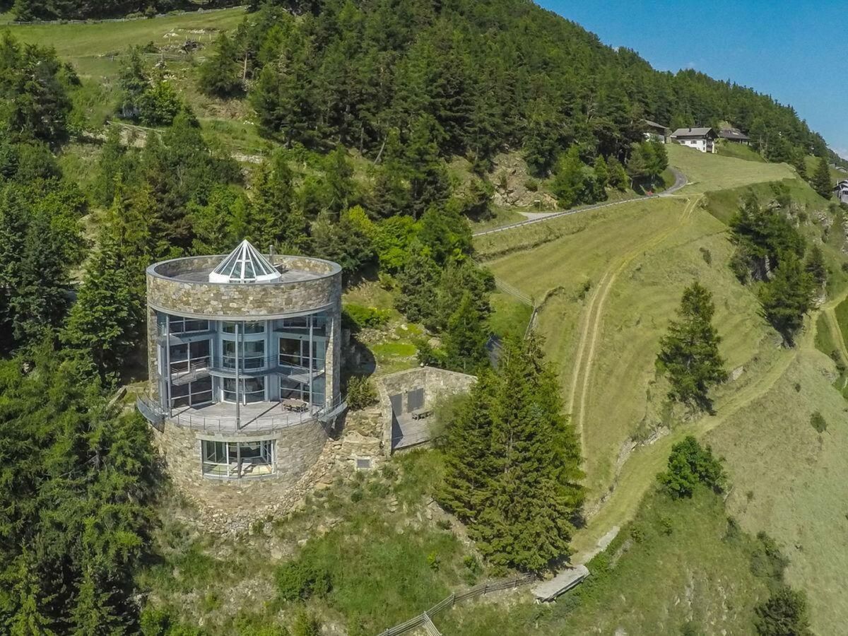 TurmChalet : maison tour avec piscine à Latsch - Photo 2