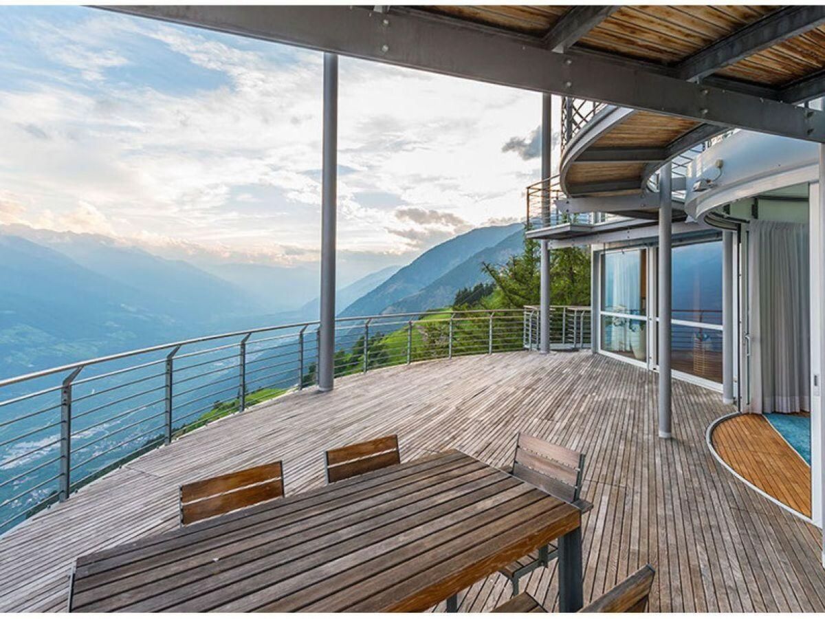 TurmChalet : maison tour avec piscine à Latsch - Photo 6