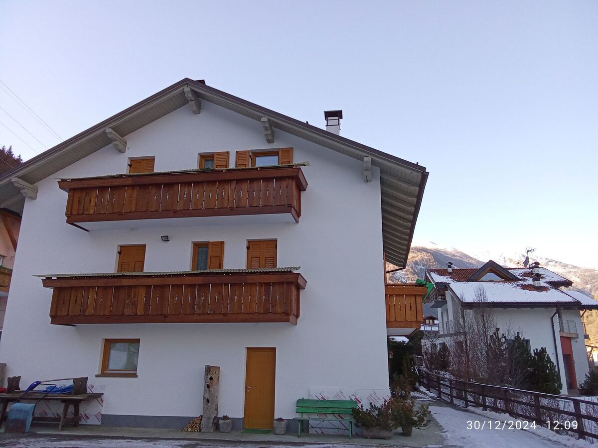 Haus Bezzi, appartement 8 pers. à Pellizzano - Photo 1