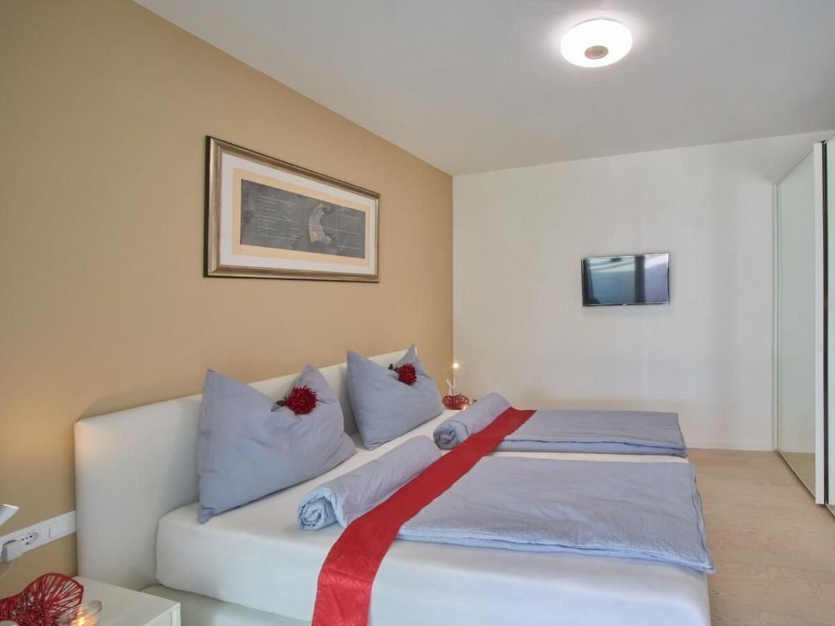 Apt 6 pers. avec piscine privée, sauna et jacuzzi à Postal - Photo 12