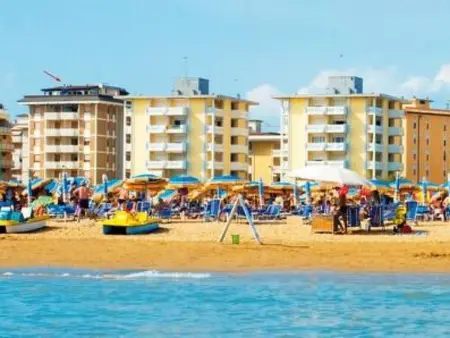 Appartement 'Franco' terrasse 40m² vue mer, 30m plage : photo 8