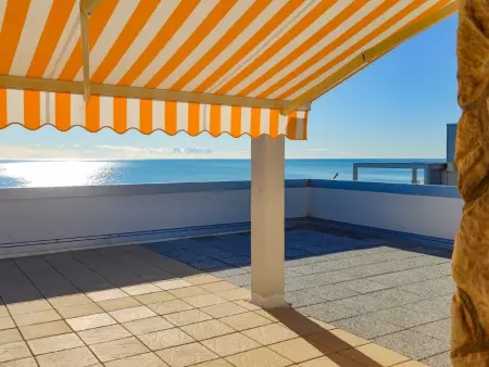 Appartement 'Franco' terrasse 40m² vue mer, 30m plage : photo 10
