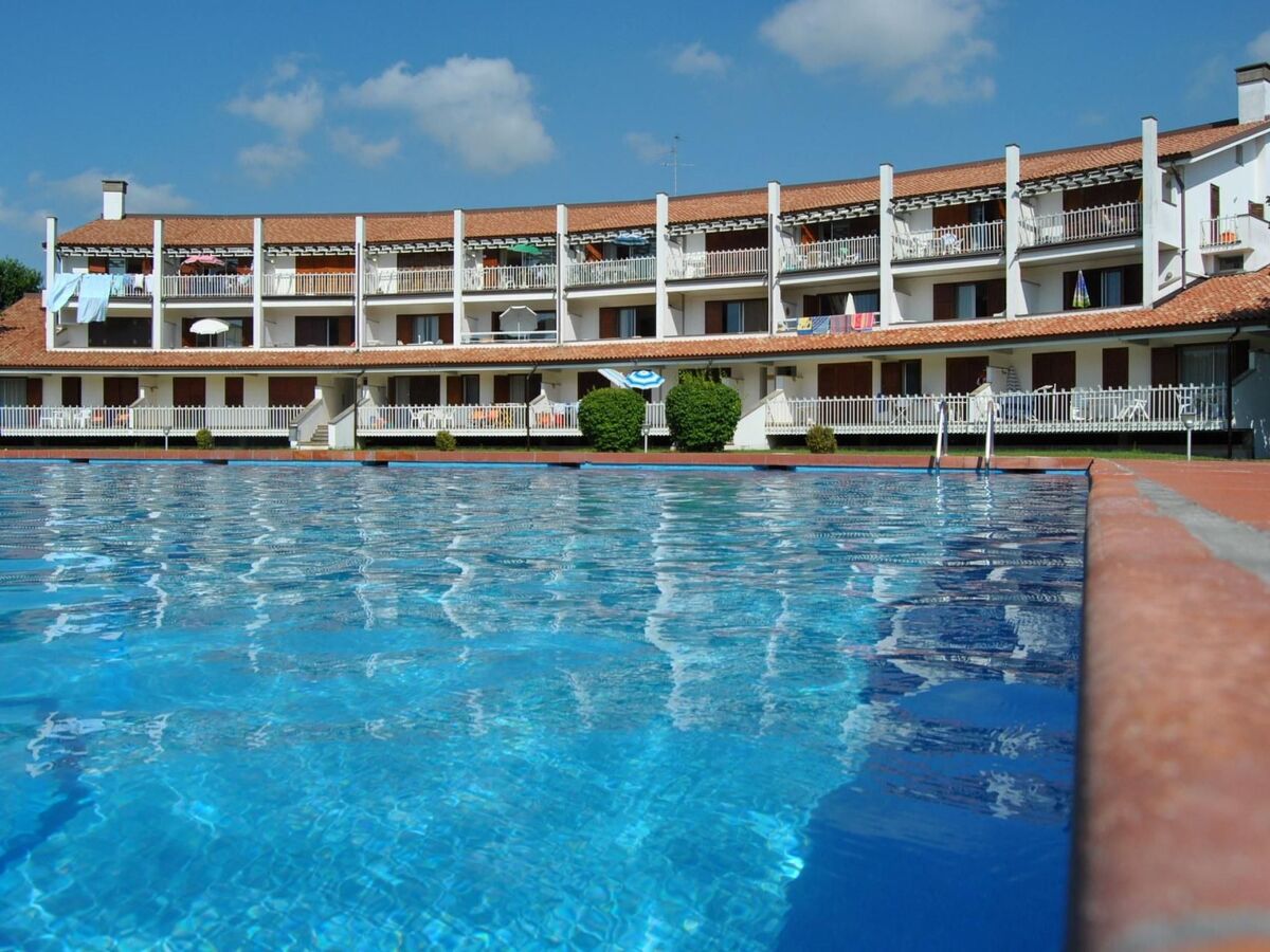 Appartement 3 chambres Caorle, terrasse vue piscine - Photo 12