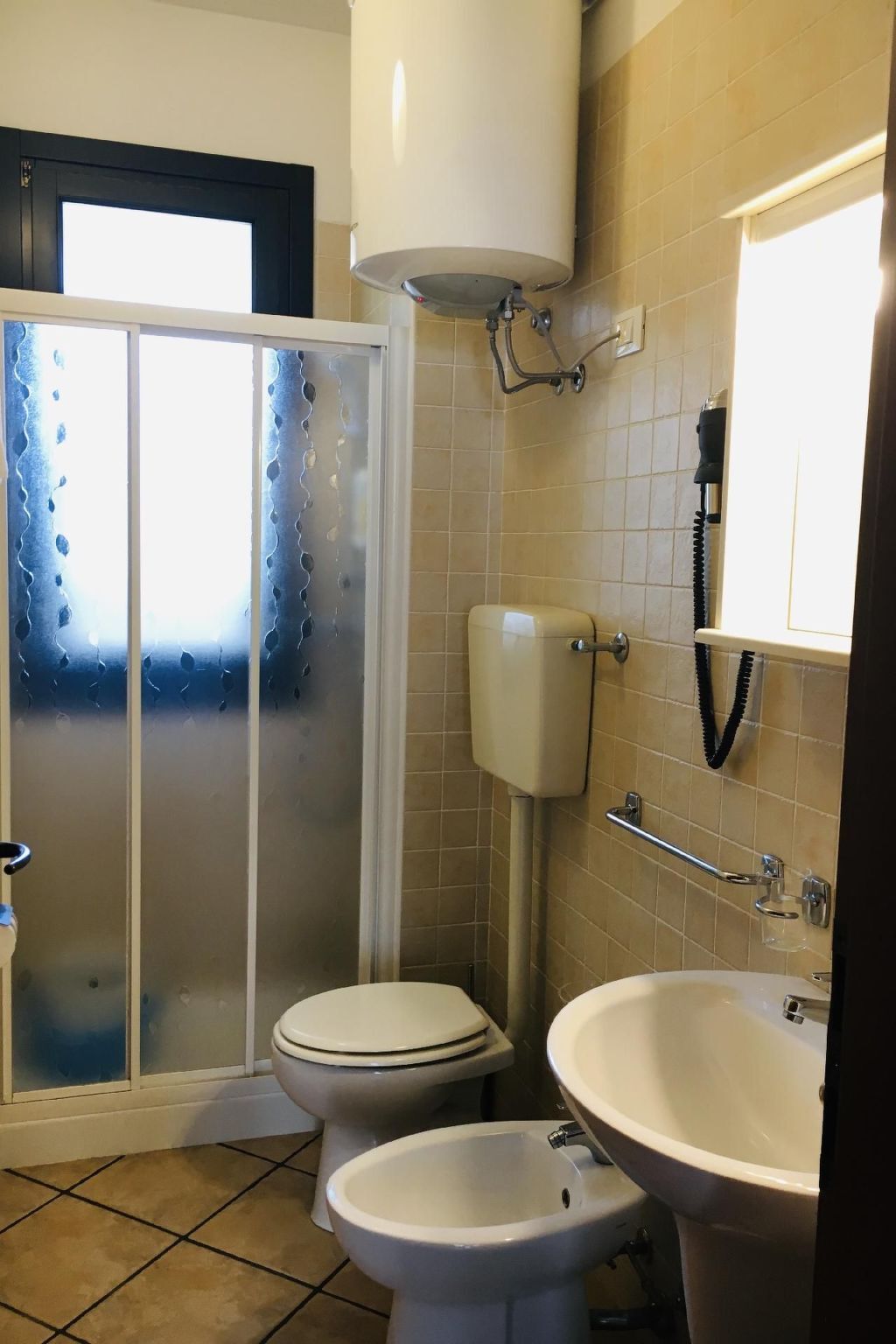 in Lido Di Spina mit Möbliertem Balkon, Appartement 4 personnes à Lido di Spina - Photo 4
