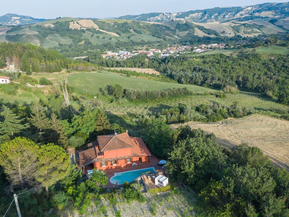 Villa Tenuta Quaranta Olivi avec piscine à Montescudo - Photo 35
