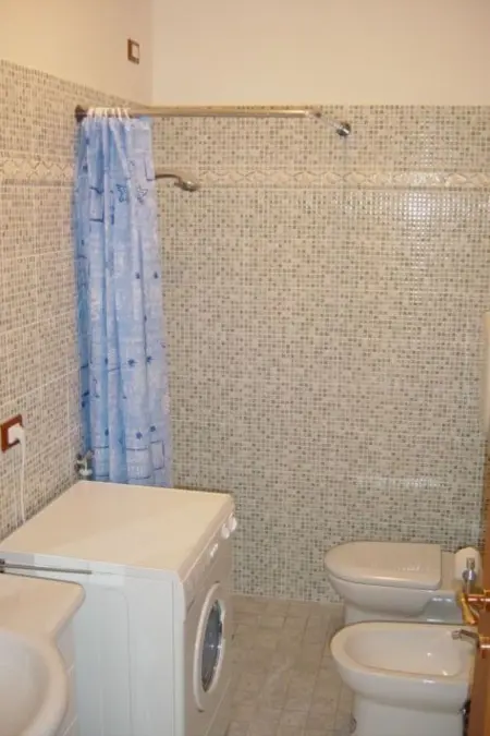 Appartement 100 m de la plage à Riccione : photo 12