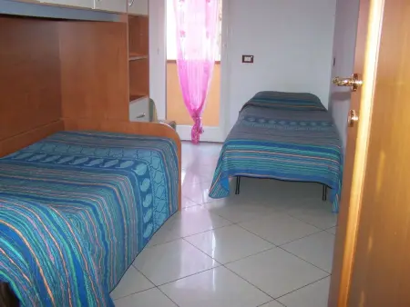 Appartement 100 m de la plage à Riccione : photo 16