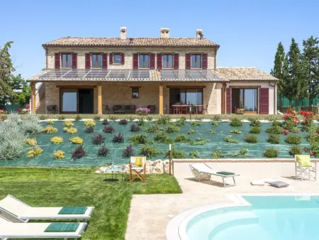 Villa I Gelsi : 14 pers, piscine débordement & spa - Photo 1