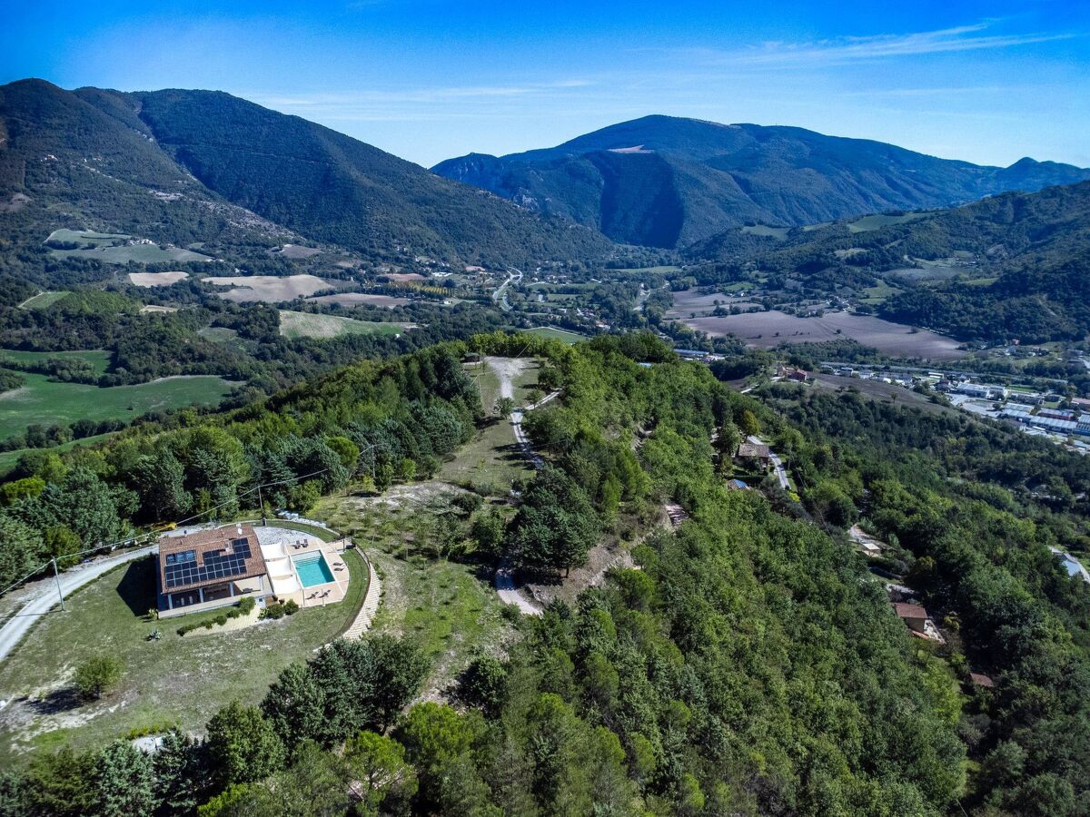 Villa Montefalcone, maison 8 pers. piscines intérieure & extérieure - Photo 8