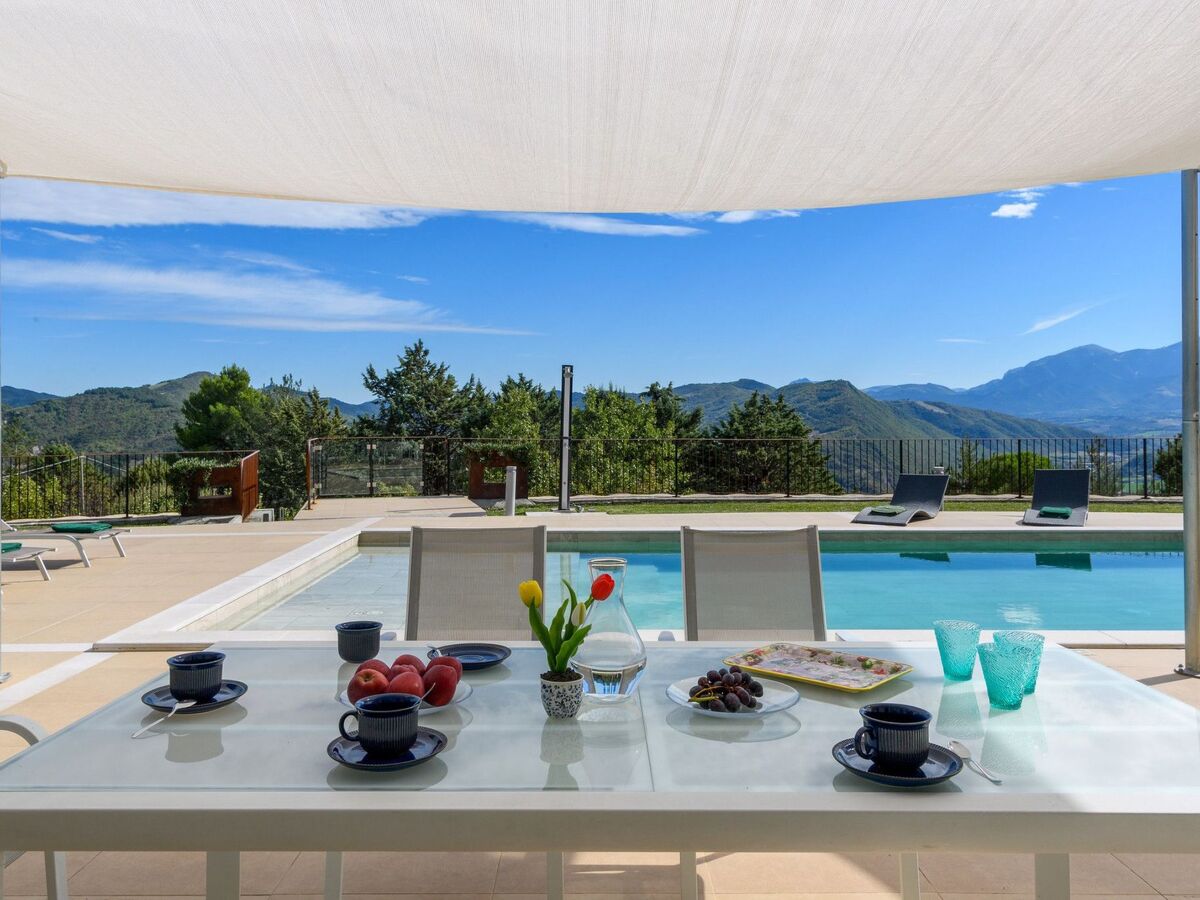 Villa Montefalcone, maison 8 pers. piscines intérieure & extérieure - Photo 18