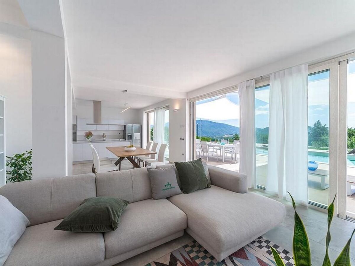 Villa Montefalcone, maison 8 pers. piscines intérieure & extérieure - Photo 20