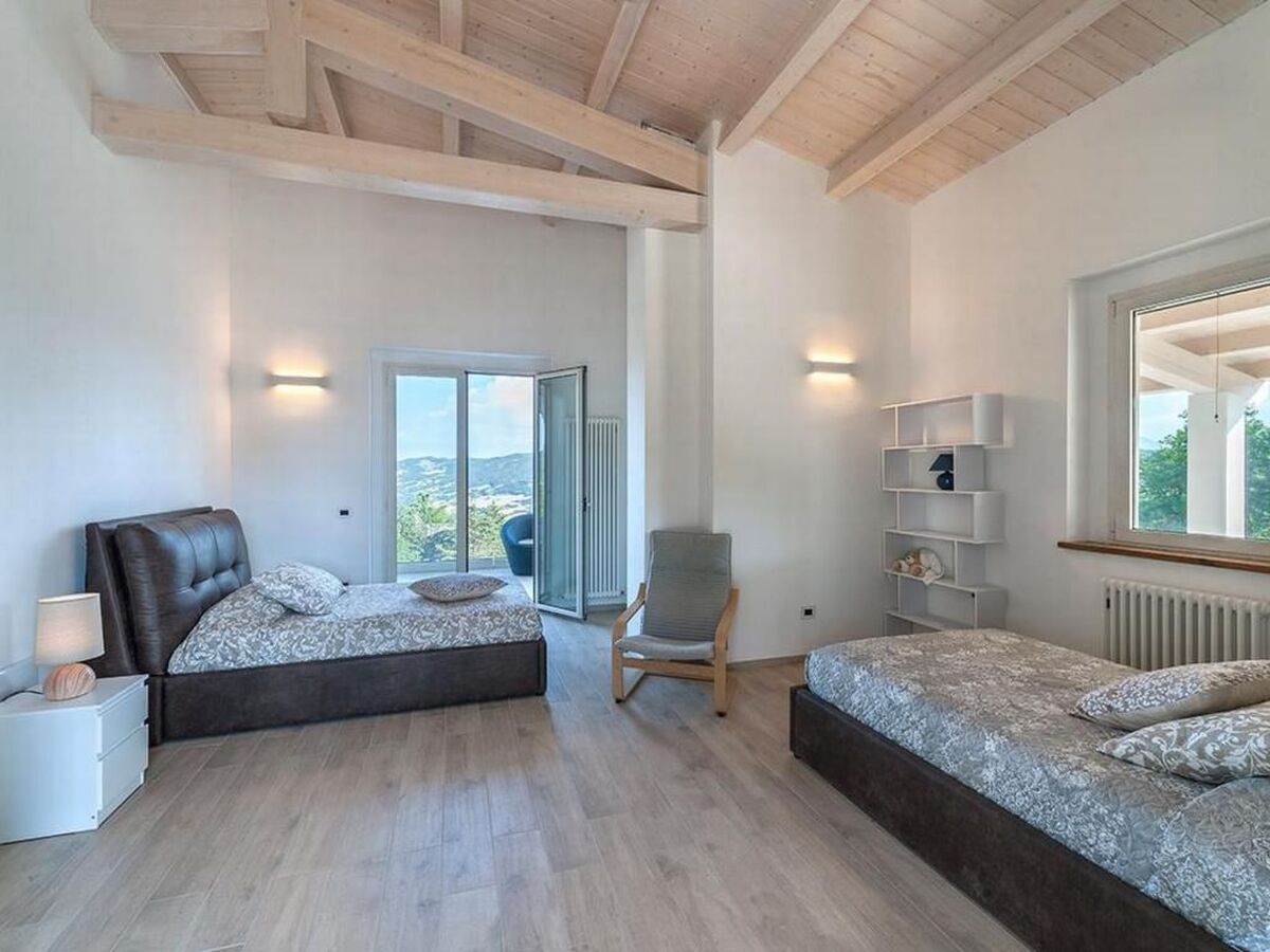 Villa Montefalcone, maison 8 pers. piscines intérieure & extérieure - Photo 23