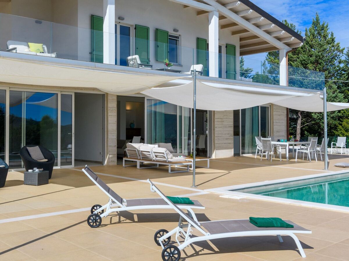 Villa Montefalcone, maison 8 pers. piscines intérieure & extérieure - Photo 26