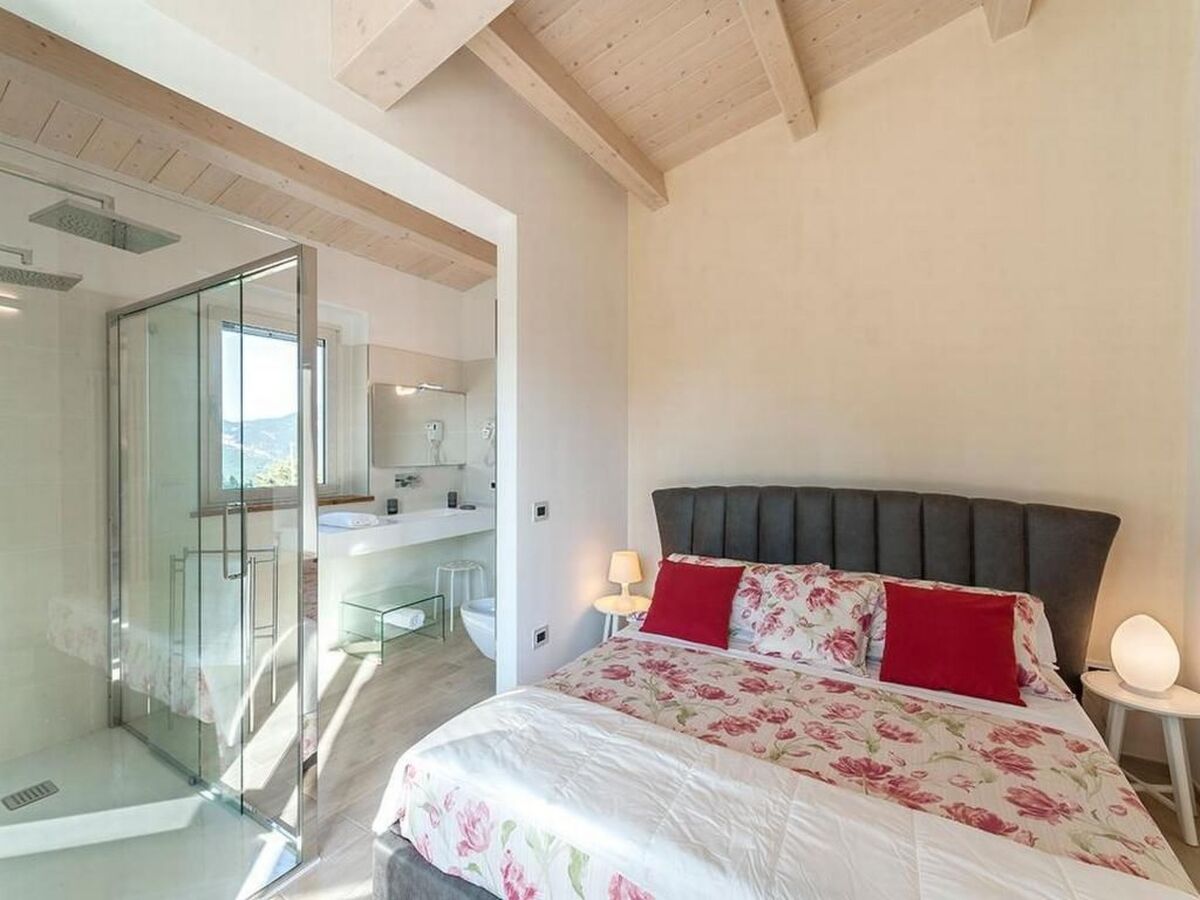 Villa Montefalcone, maison 8 pers. piscines intérieure & extérieure - Photo 27