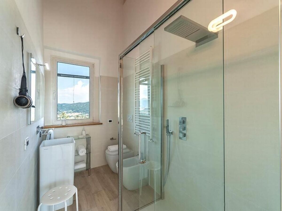 Villa Montefalcone, maison 8 pers. piscines intérieure & extérieure - Photo 32